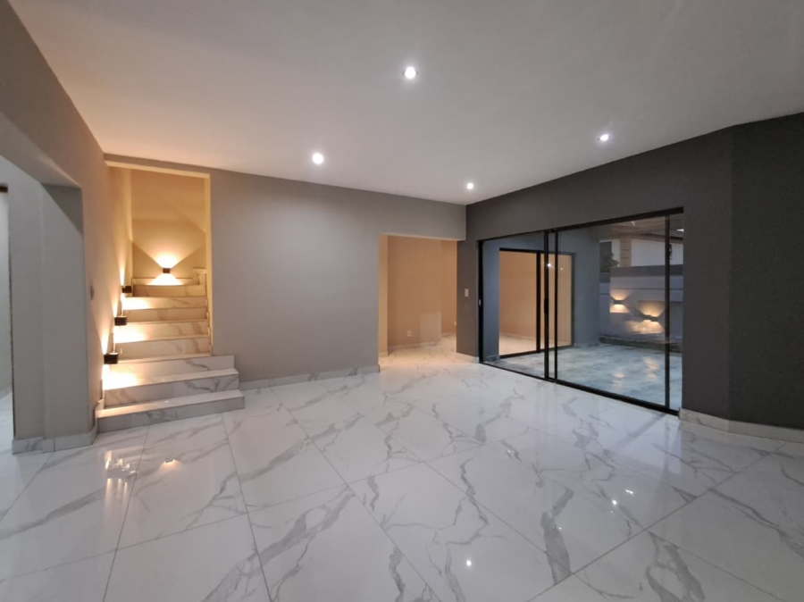 4 Bedroom Property for Sale in Liefde en Vrede Gauteng