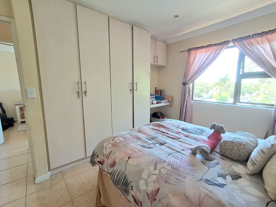 2 Bedroom Property for Sale in New Redruth Gauteng