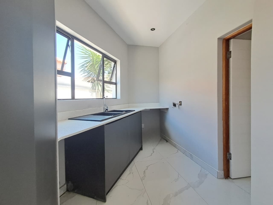 4 Bedroom Property for Sale in Liefde en Vrede Gauteng