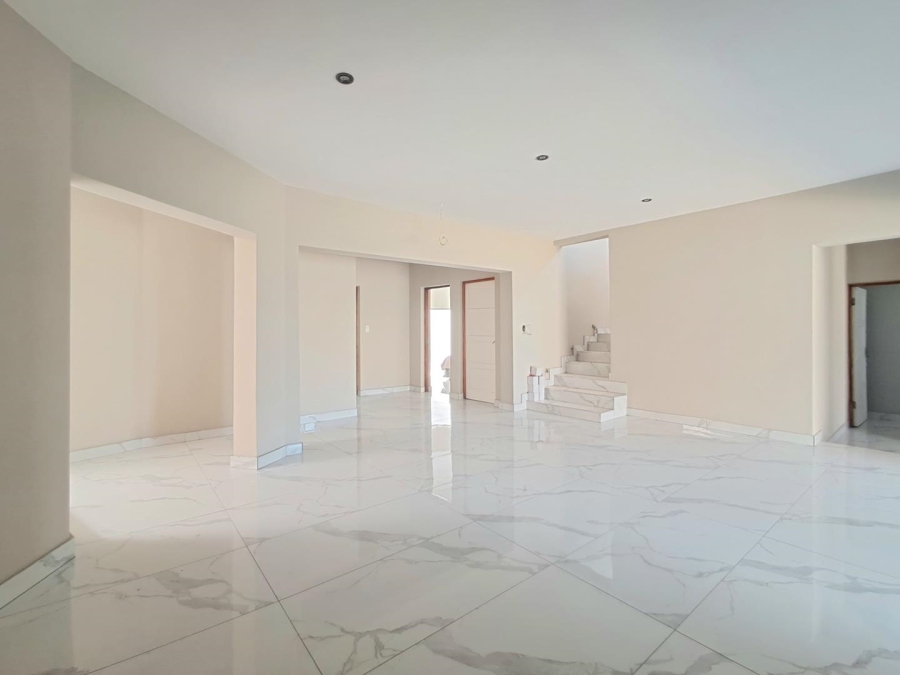 4 Bedroom Property for Sale in Liefde en Vrede Gauteng