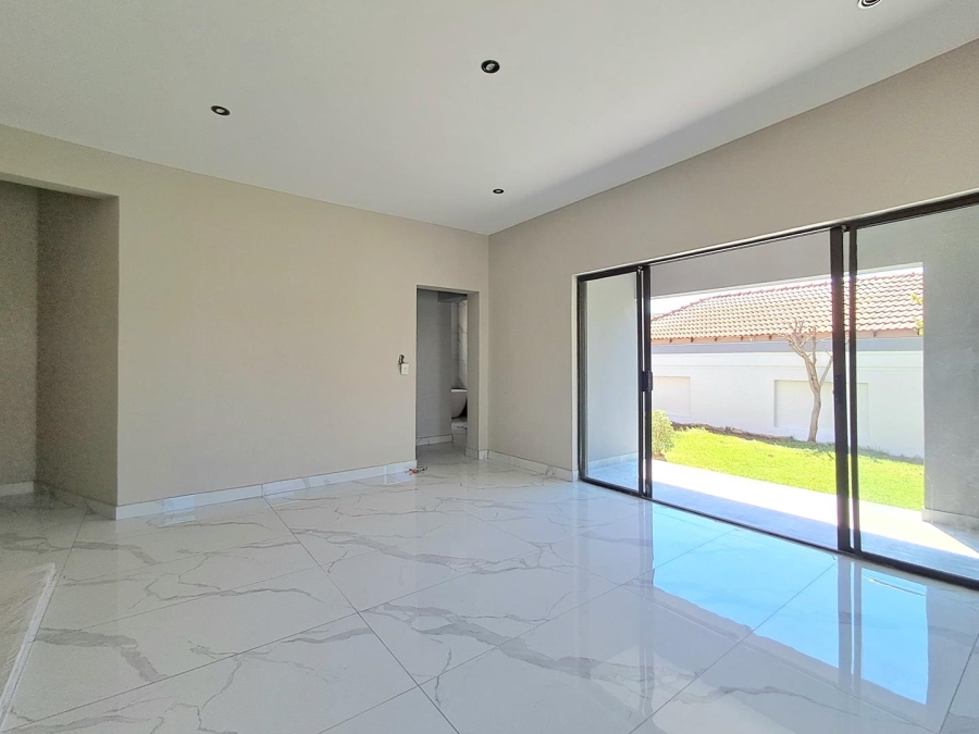 4 Bedroom Property for Sale in Liefde en Vrede Gauteng