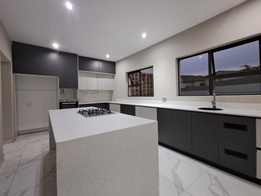 4 Bedroom Property for Sale in Liefde en Vrede Gauteng