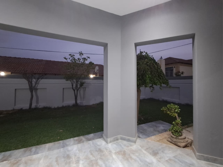 4 Bedroom Property for Sale in Liefde en Vrede Gauteng