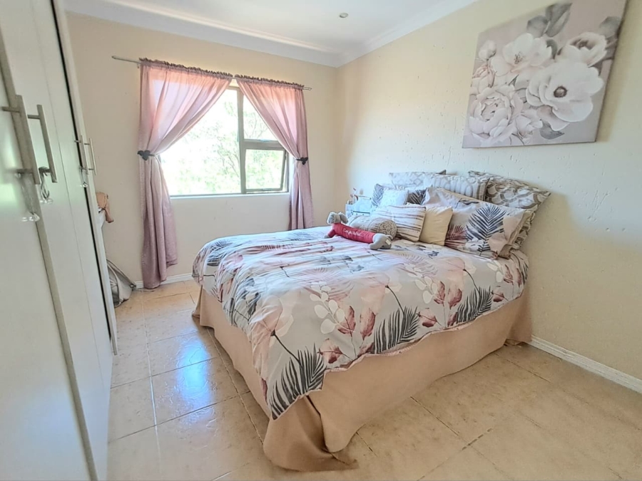 2 Bedroom Property for Sale in New Redruth Gauteng