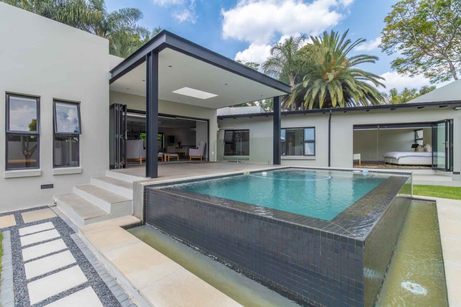 3 Bedroom Property for Sale in Hurlingham Manor Gauteng