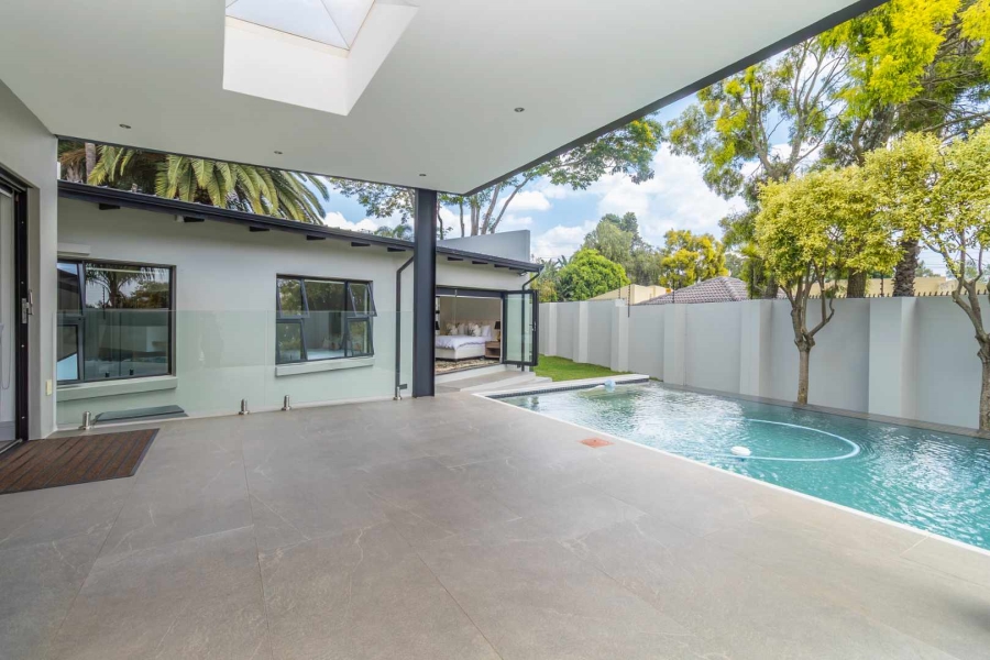 3 Bedroom Property for Sale in Hurlingham Manor Gauteng