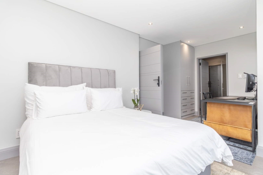 3 Bedroom Property for Sale in Hurlingham Manor Gauteng