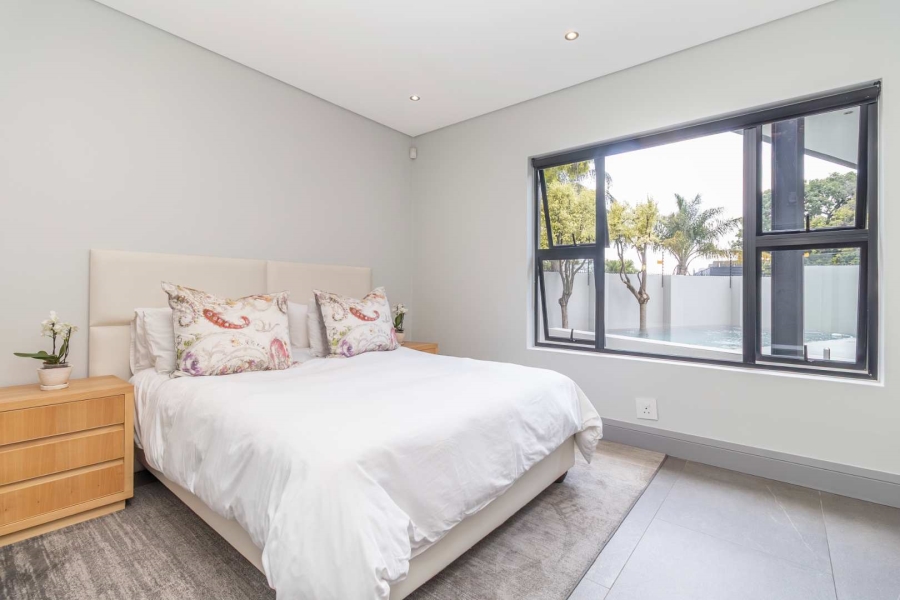 3 Bedroom Property for Sale in Hurlingham Manor Gauteng