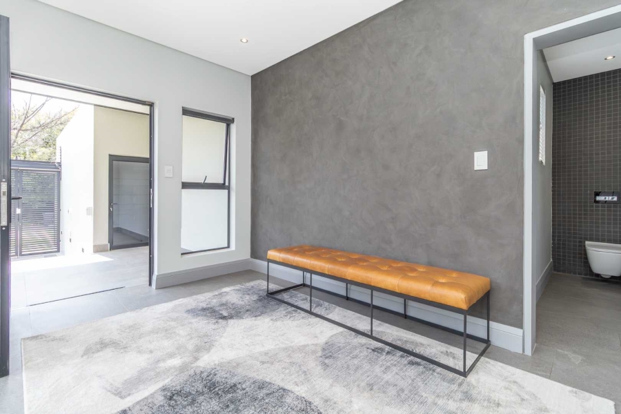 3 Bedroom Property for Sale in Hurlingham Manor Gauteng