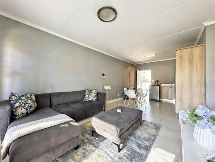 2 Bedroom Property for Sale in Linbro Park Gauteng