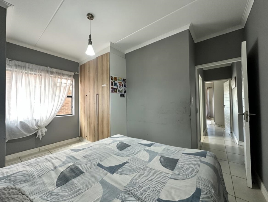 2 Bedroom Property for Sale in Linbro Park Gauteng