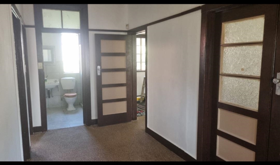 To Let 2 Bedroom Property for Rent in Rosettenville Gauteng