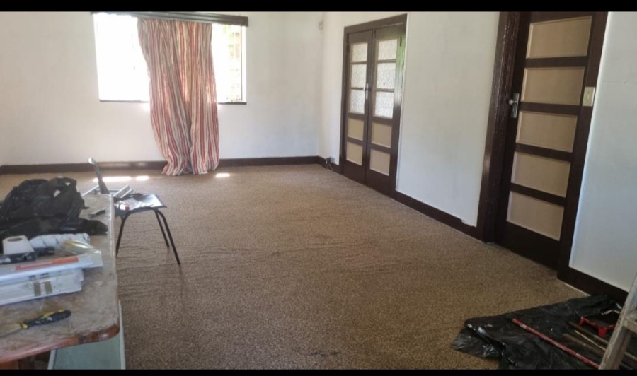 To Let 2 Bedroom Property for Rent in Rosettenville Gauteng