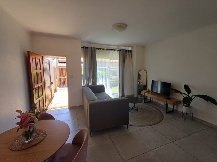 2 Bedroom Property for Sale in Birchleigh North Gauteng