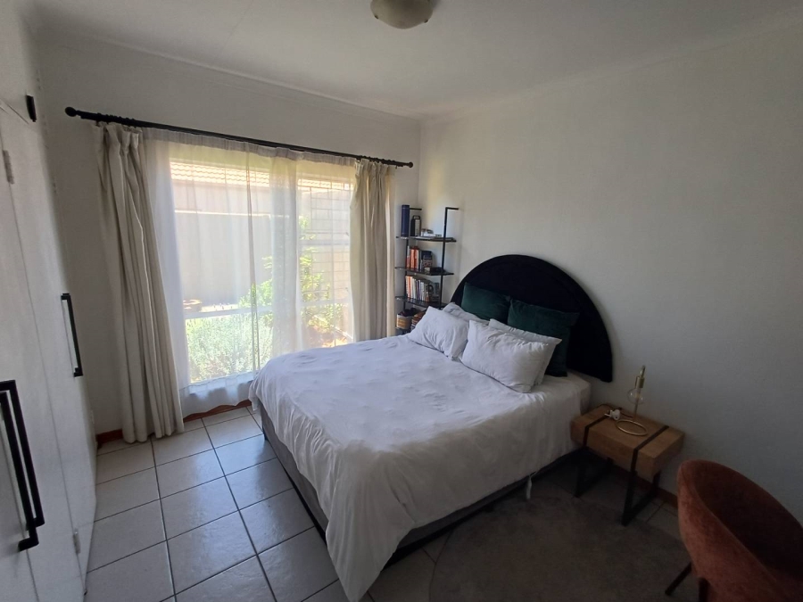 2 Bedroom Property for Sale in Birchleigh North Gauteng