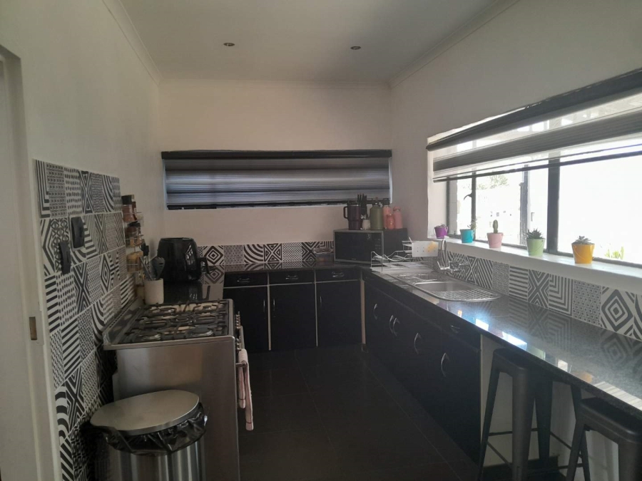 3 Bedroom Property for Sale in South Crest Gauteng