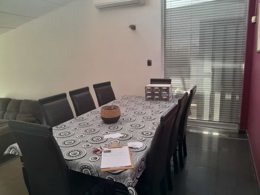 3 Bedroom Property for Sale in South Crest Gauteng