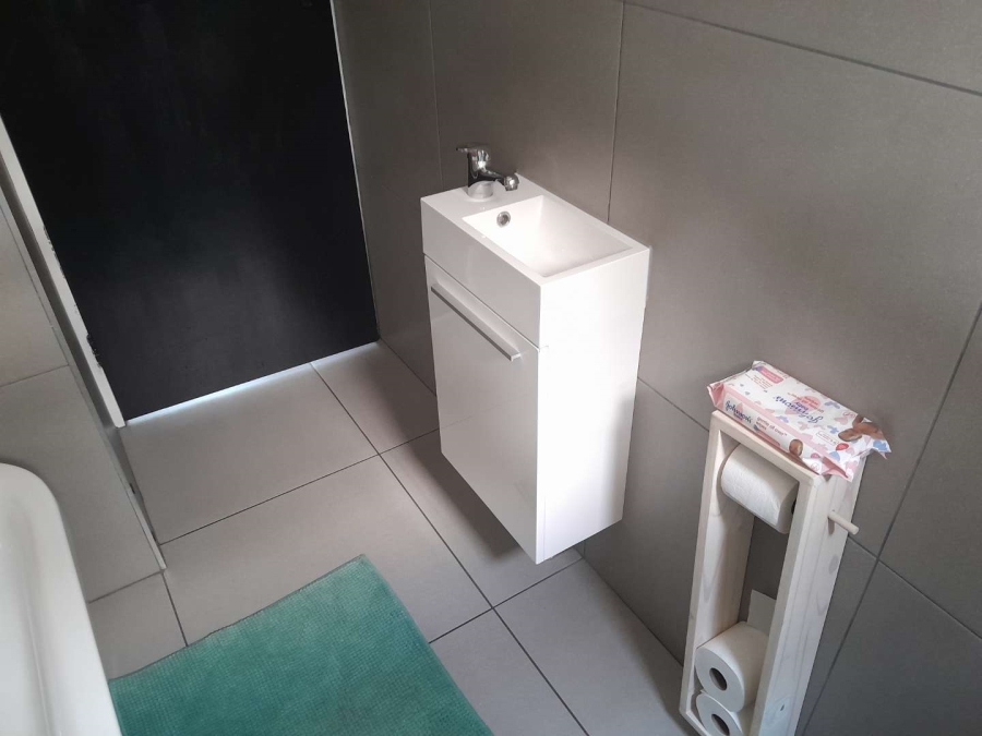 3 Bedroom Property for Sale in South Crest Gauteng
