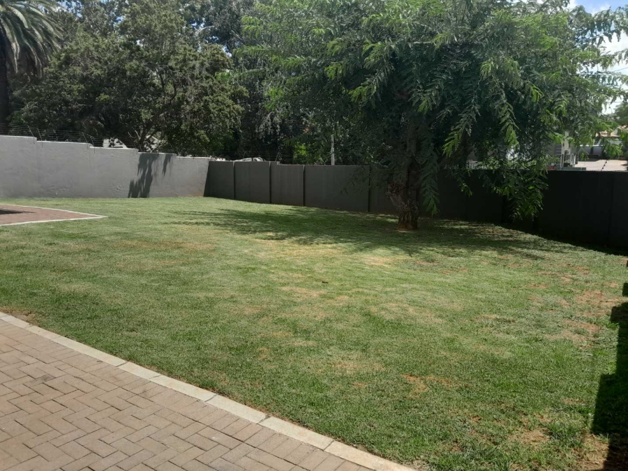 3 Bedroom Property for Sale in South Crest Gauteng