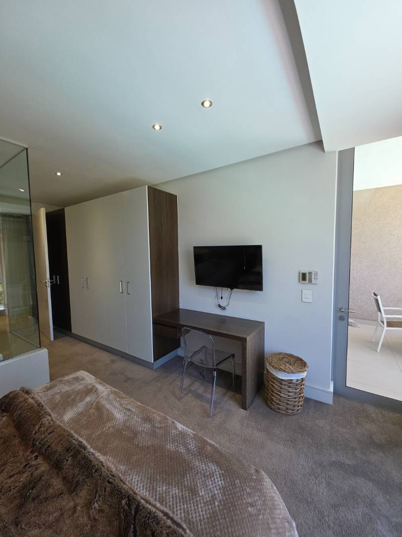 To Let 2 Bedroom Property for Rent in Sandton Central Gauteng