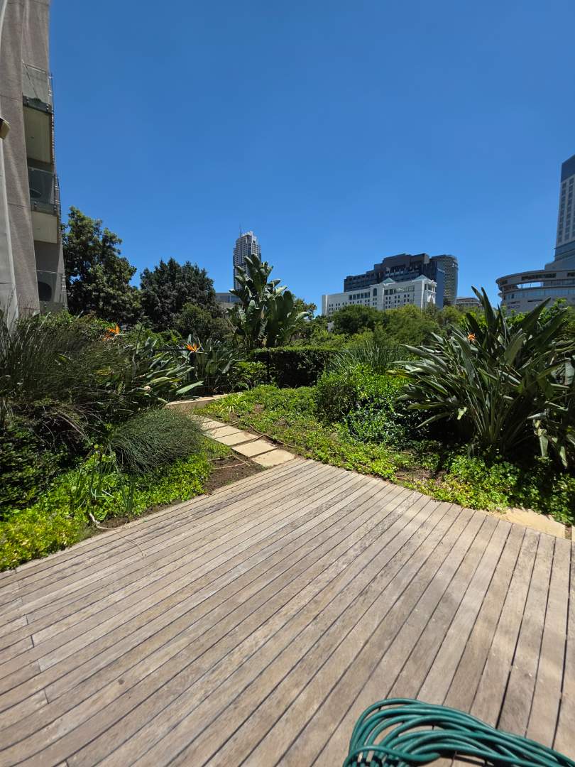 To Let 2 Bedroom Property for Rent in Sandton Central Gauteng