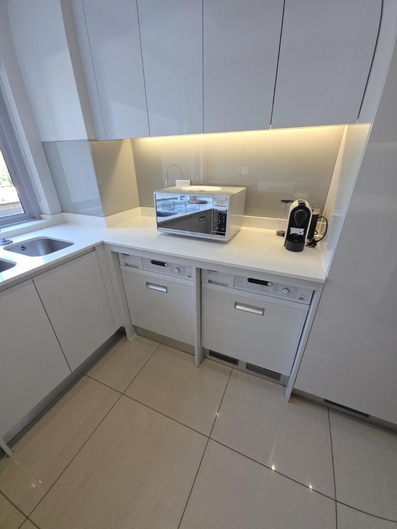 To Let 2 Bedroom Property for Rent in Sandton Central Gauteng