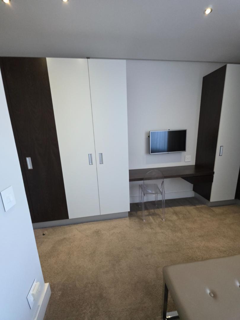 To Let 2 Bedroom Property for Rent in Sandton Central Gauteng