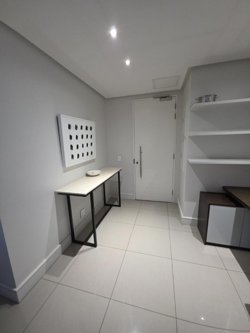 To Let 2 Bedroom Property for Rent in Sandton Central Gauteng