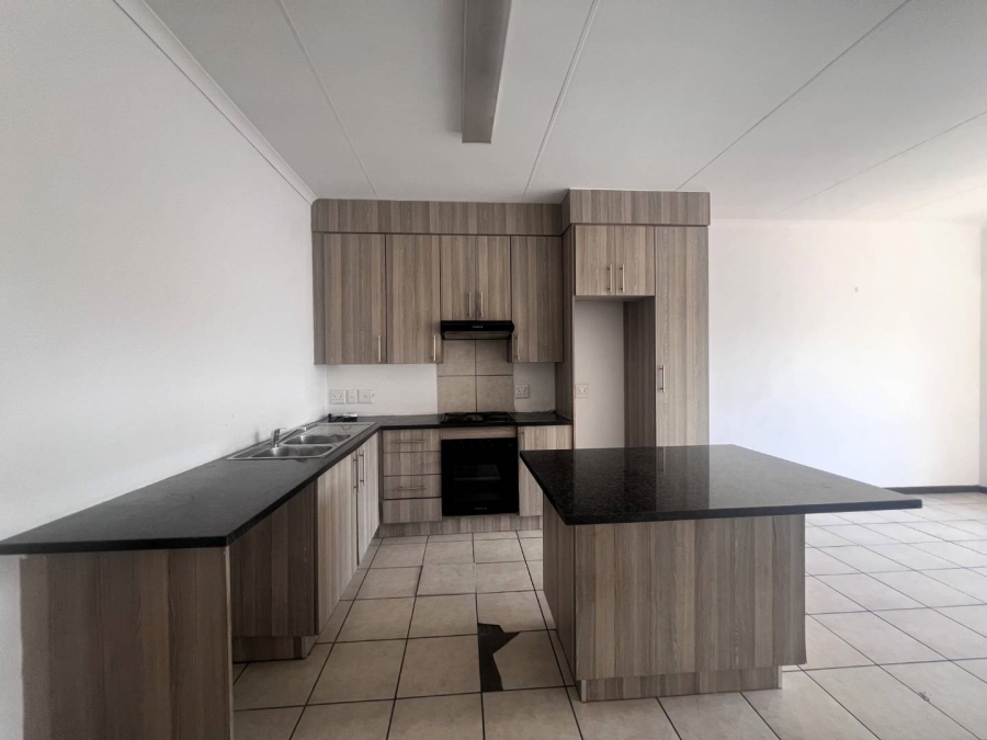 2 Bedroom Property for Sale in Ruimsig Gauteng