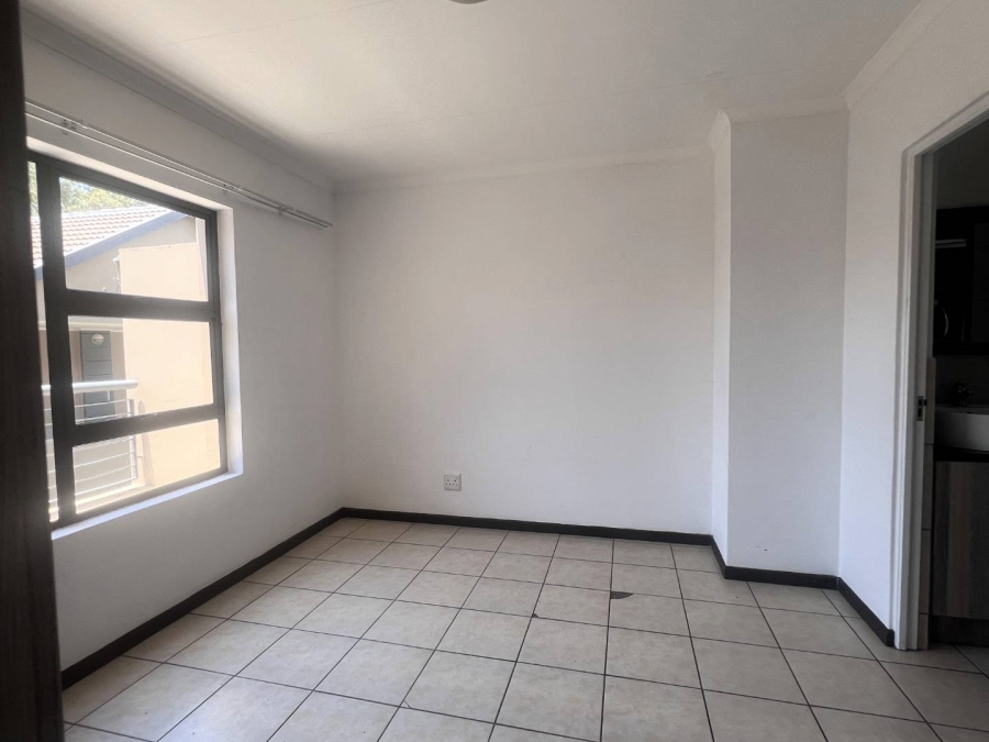 2 Bedroom Property for Sale in Ruimsig Gauteng