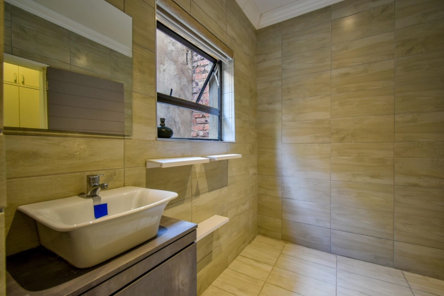 4 Bedroom Property for Sale in Waterkloof Ridge Gauteng