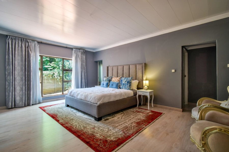 4 Bedroom Property for Sale in Waterkloof Ridge Gauteng