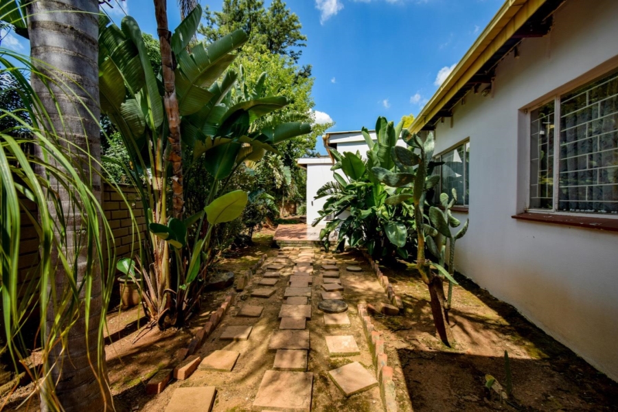 4 Bedroom Property for Sale in Waterkloof Ridge Gauteng