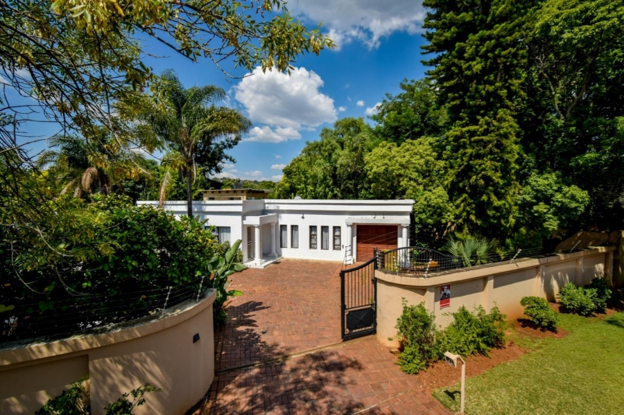 4 Bedroom Property for Sale in Waterkloof Ridge Gauteng