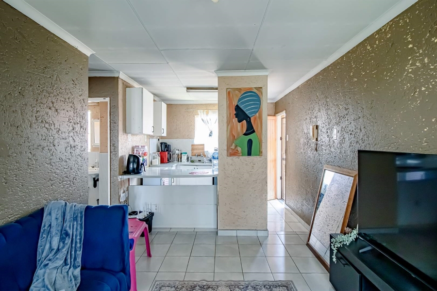 1 Bedroom Property for Sale in Die Hoewes Gauteng