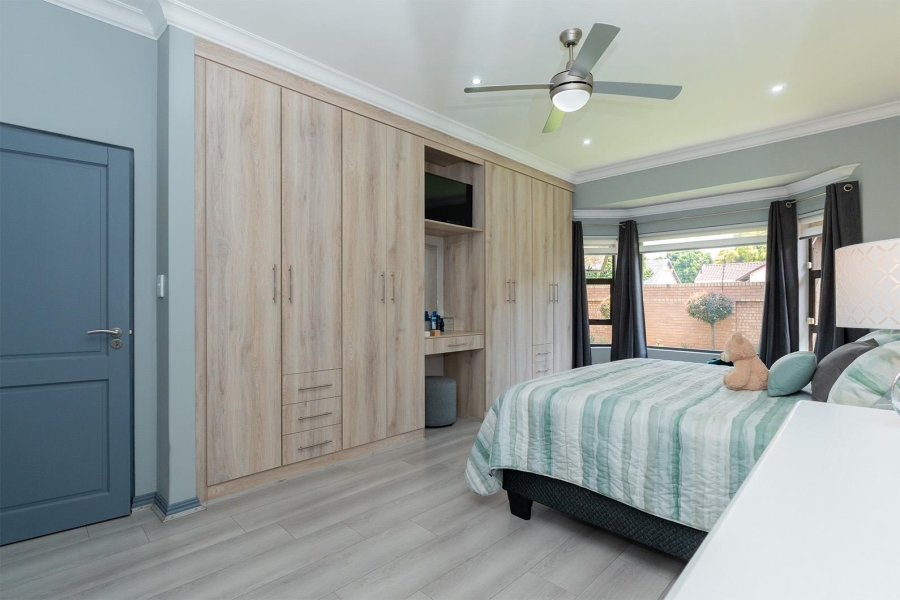 3 Bedroom Property for Sale in Brackenhurst Gauteng