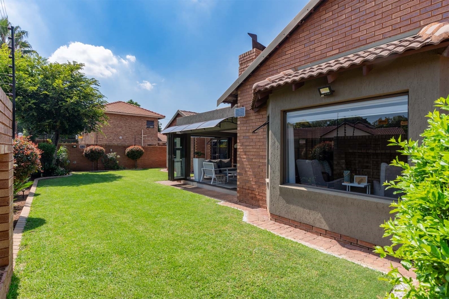 3 Bedroom Property for Sale in Brackenhurst Gauteng