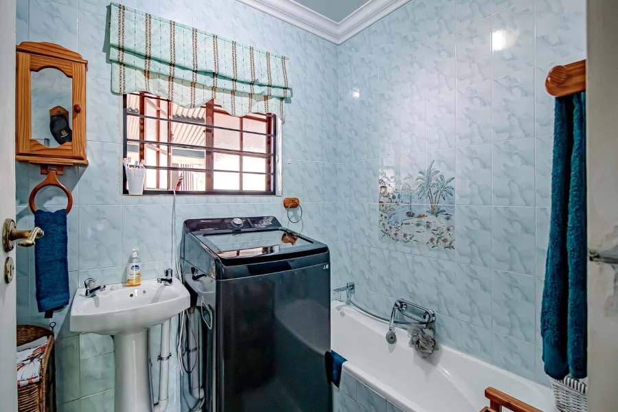 4 Bedroom Property for Sale in Lyttelton Manor Gauteng