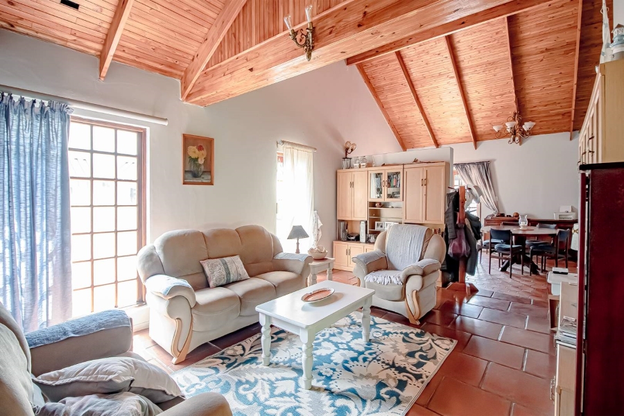 4 Bedroom Property for Sale in Lyttelton Manor Gauteng