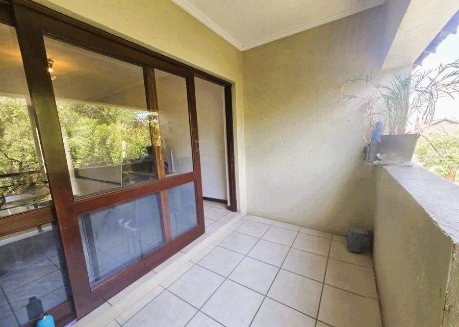 To Let 2 Bedroom Property for Rent in Maroeladal Gauteng