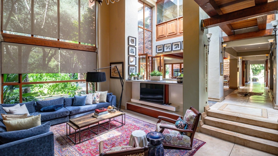 5 Bedroom Property for Sale in Maroeladal Gauteng