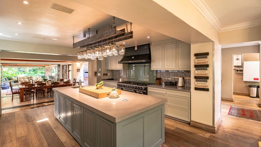 5 Bedroom Property for Sale in Maroeladal Gauteng