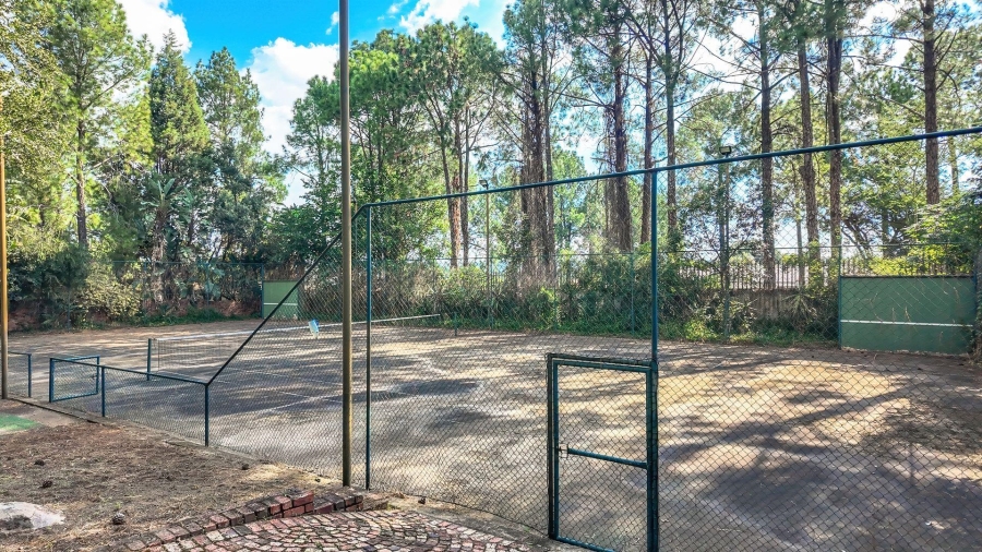 5 Bedroom Property for Sale in Maroeladal Gauteng