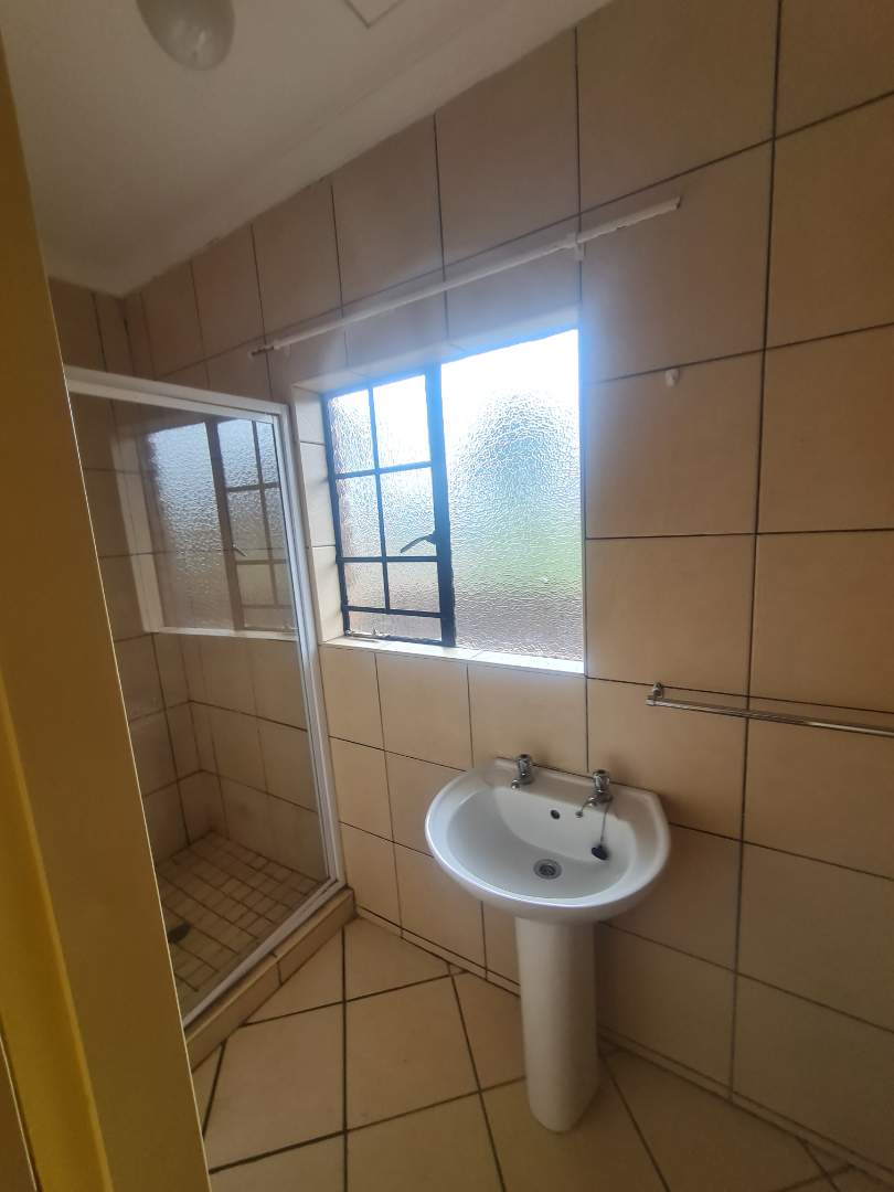1 Bedroom Property for Sale in Philip Nel Park Gauteng