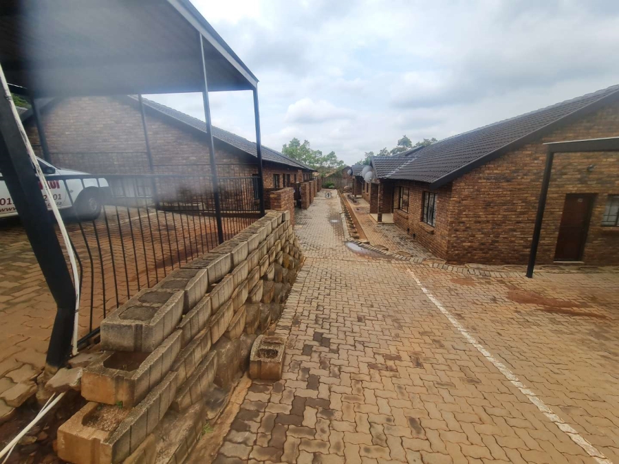 1 Bedroom Property for Sale in Philip Nel Park Gauteng