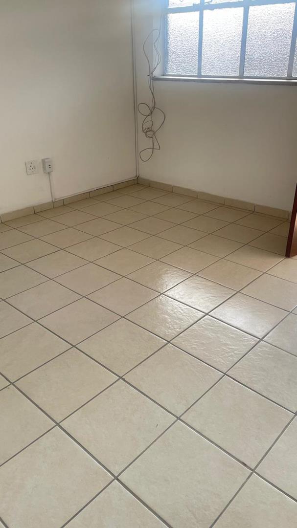 2 Bedroom Property for Sale in Edendale Gauteng