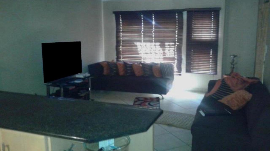 2 Bedroom Property for Sale in Mulbarton Gauteng