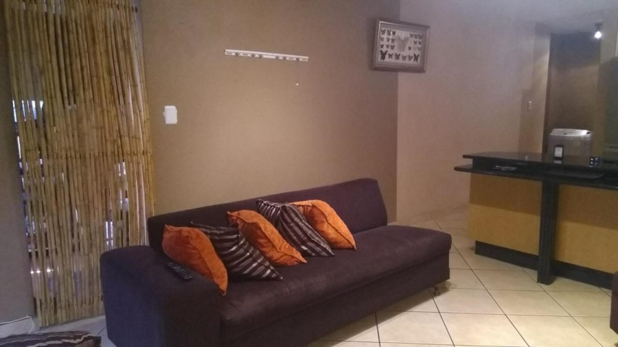 2 Bedroom Property for Sale in Mulbarton Gauteng