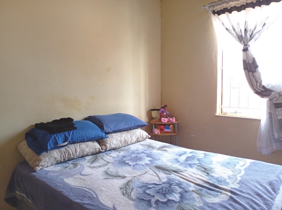 4 Bedroom Property for Sale in Lenasia Ext 11 Gauteng