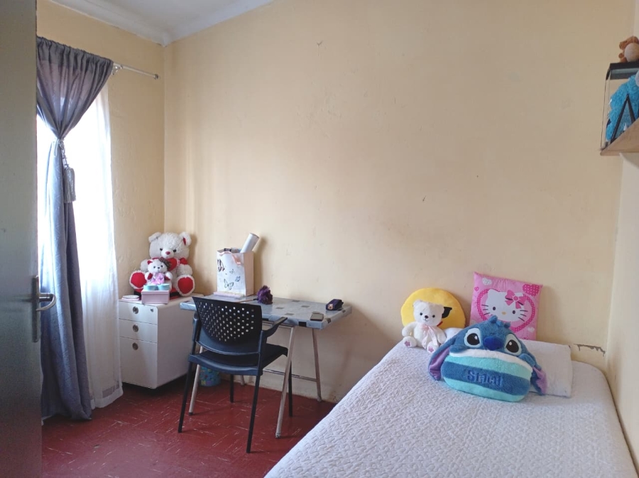 4 Bedroom Property for Sale in Lenasia Ext 11 Gauteng